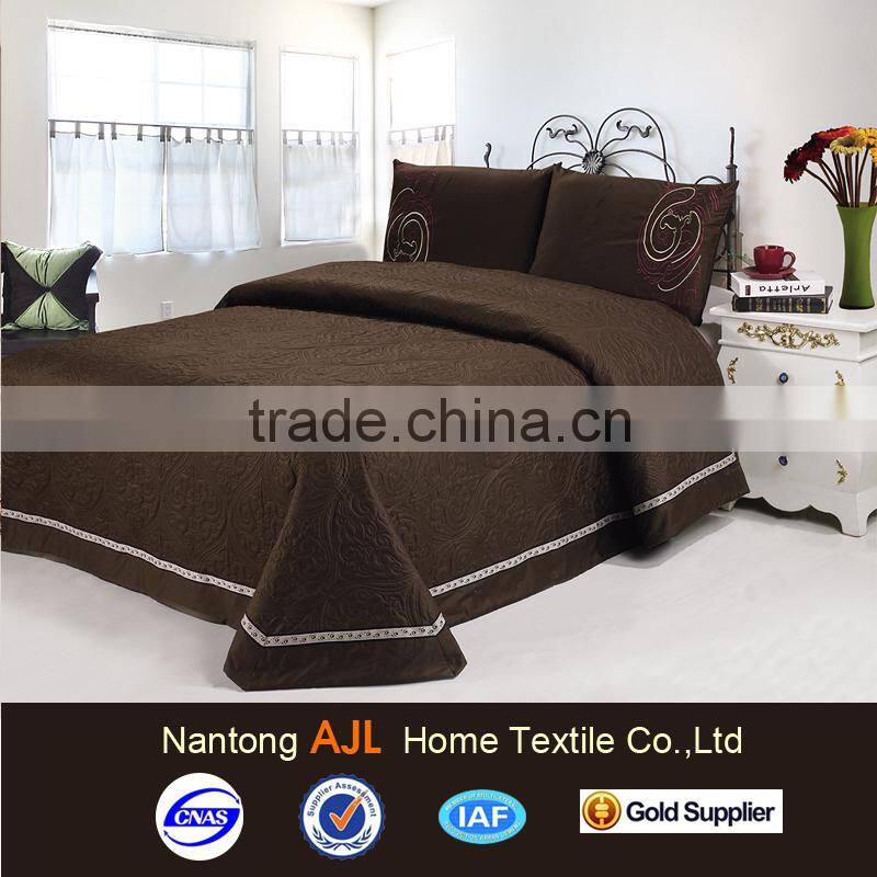 2015100% cotton dark brown quilted embroidered bedspread