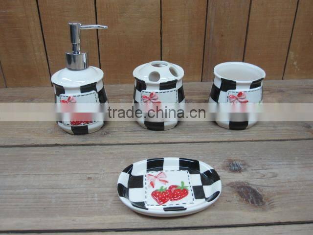 New strawberry emboss ceramic kitchen tools holder with tools