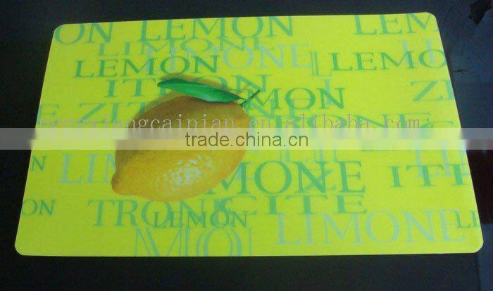 plastic fruit design tablemat