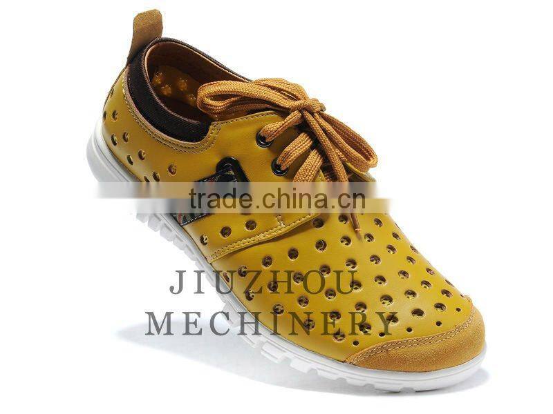 Tipping machine for making rope for gift bags