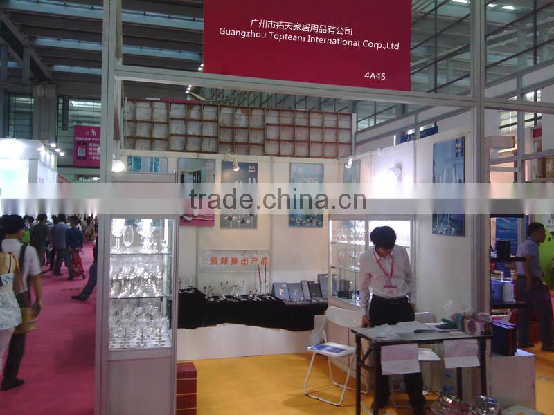 high quality new fashion and unique toasting wine glasses gold crystal stem martini or whisky glass love gift drinking glass cup