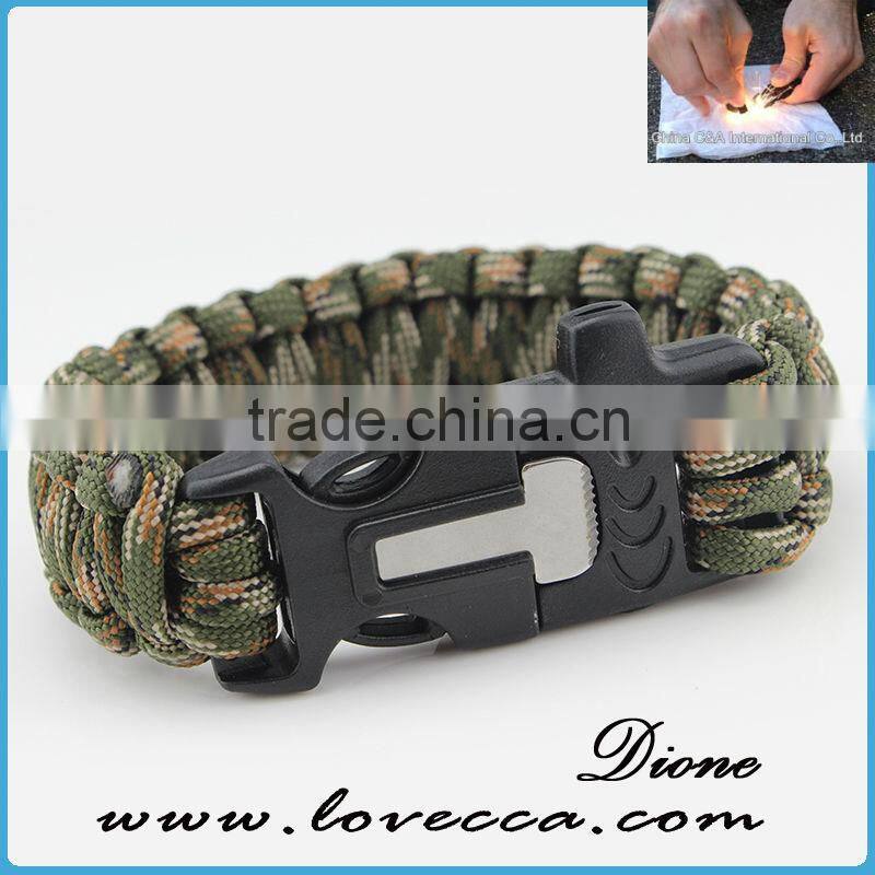Outdoor Survival Gear Escape Paracord Bracelet With Flint / Whistle / Compass / Scraper