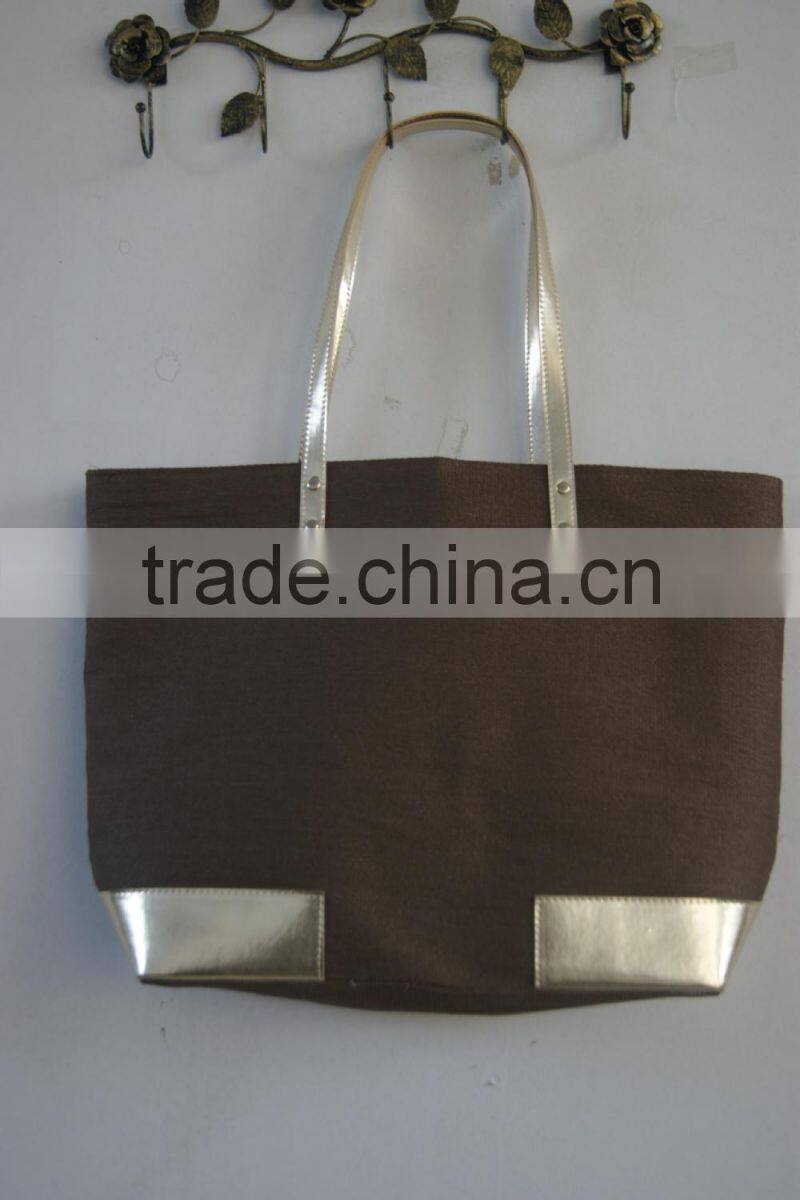 Simple paper bag for woman in summer