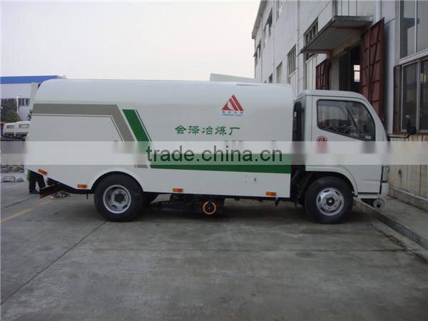 dongfeng small 4x2 vacuum road sweeper truck