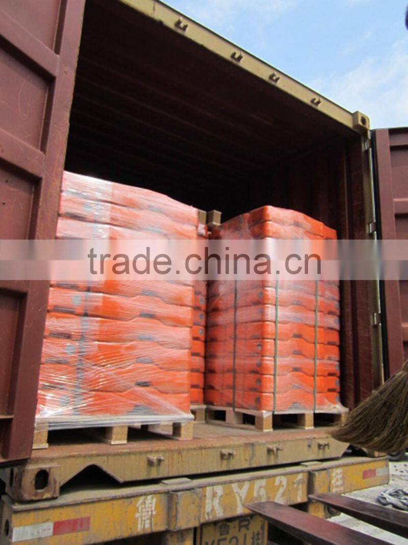 2016 the best selling Orange HDPE outdoor fencing feet/foot/base