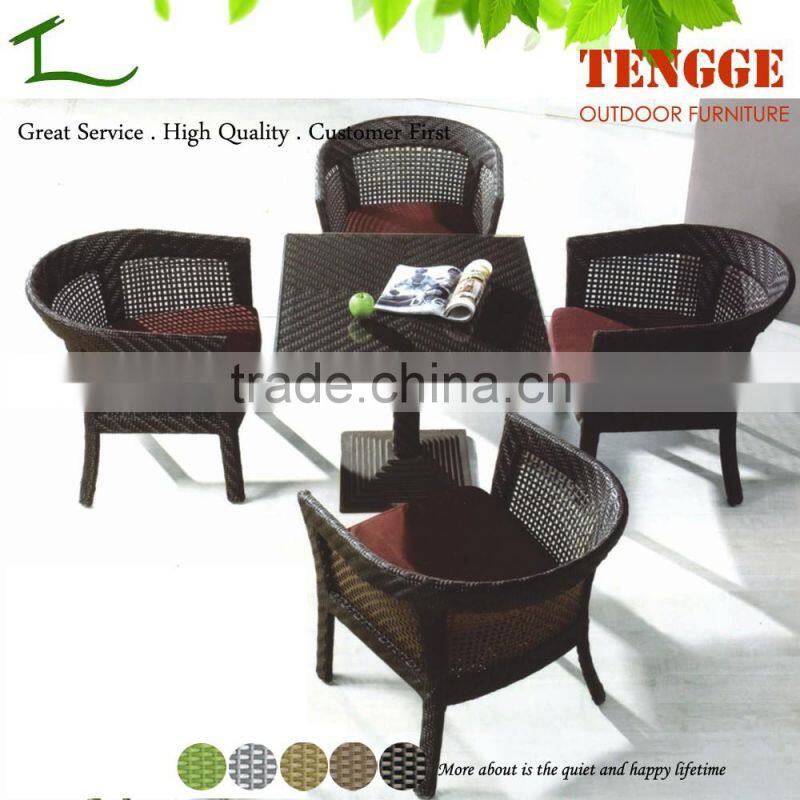YH-6130 Popular coffee shop furniture black cane rattan chairs and table