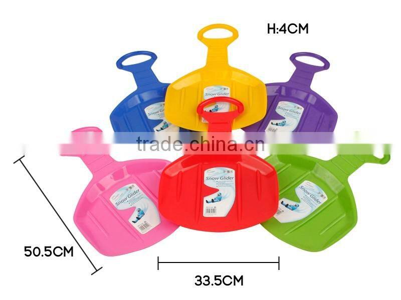 Winter Essentials Round Solo Mini Sliding Sledge Plastic Snow Glider