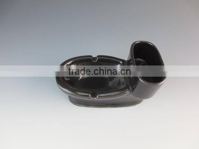 stock cheap ceramic craft glazed ashtray toilet shape