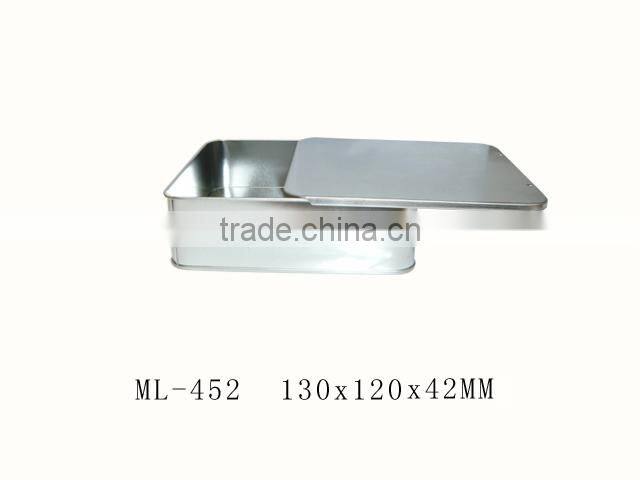 Metal silde tin box of size 130x120x40mm