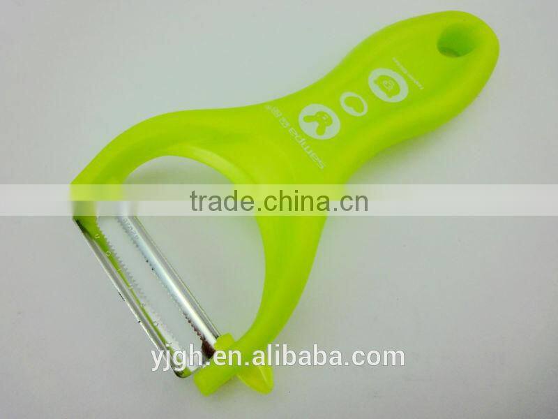 Nice look lovely plastic handle serrated peeler with potato eye dig