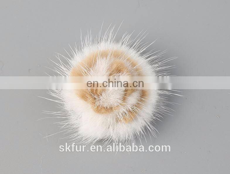 Fluffy and cute factory price mink or fox fur flowers