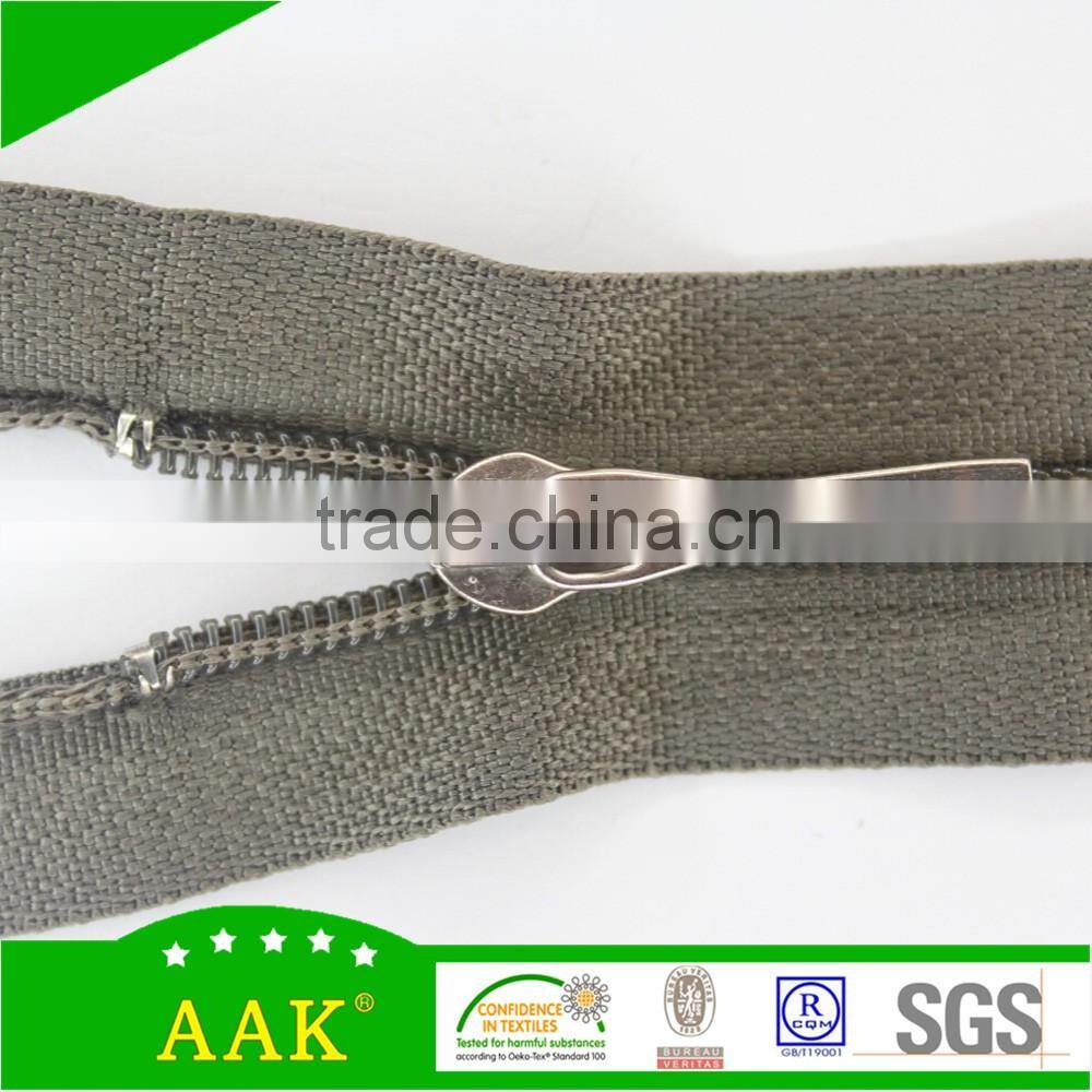4#Close end nylon custom slider zipper