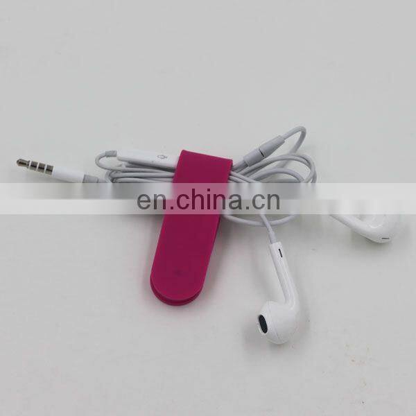 Small MOQ Cuctom Promotional Multifunction Silicone Cable Organizer Phone Holder Silicone Magnetic Clip