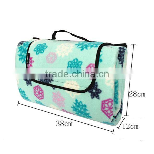 2015 Useful Anti-slip Waterproof Outdoor Beach Picnic Products Kids & Adult Folding Camping Tent Floor Sleeping Mat