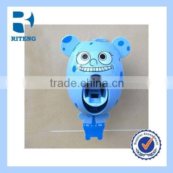 elephant style automatic Auto Toothpaste Dispenser Squeezing Device Toothbrush Holder