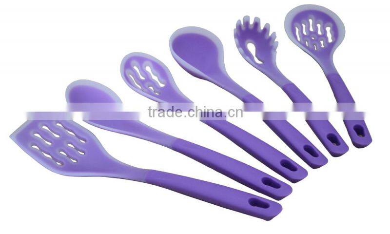 Fully Certificate Silicone Kitchen Utensil with High Quality Handle