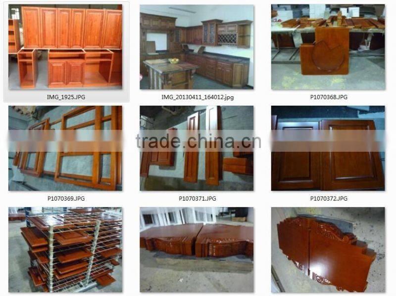 costom style walk in closet