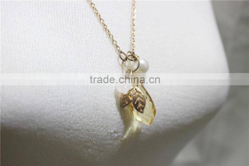 Newest Yellow & White Waterdrop Shape Pendant Necklace Pure White Pearl Necklace 2016 Fashion Wholesale