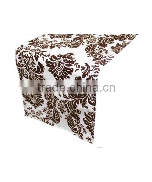 Hot Selling Beautiful Jacquard Table Runner Pintuck Table Runner Wedding Banquet