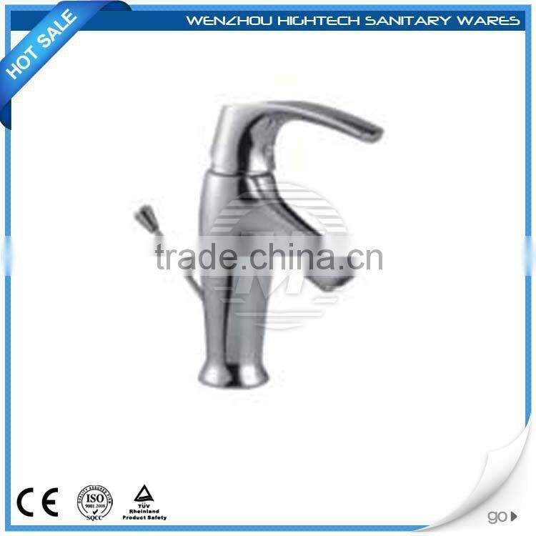 2015 new design high quality pull out faucet