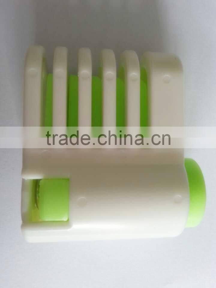 Plastic cake wafer breaker & cake tools