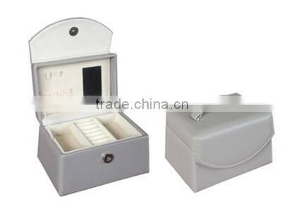 Faux Leather Travel Handled Jewelry Box Organizer Display Storage Case for Rings Earrings Necklace