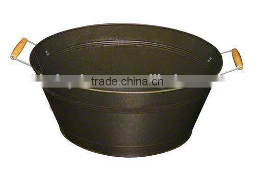 mat black beverage tub with wooden handles