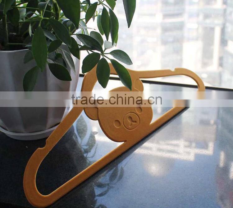 classical velvet flocked hangers with logo