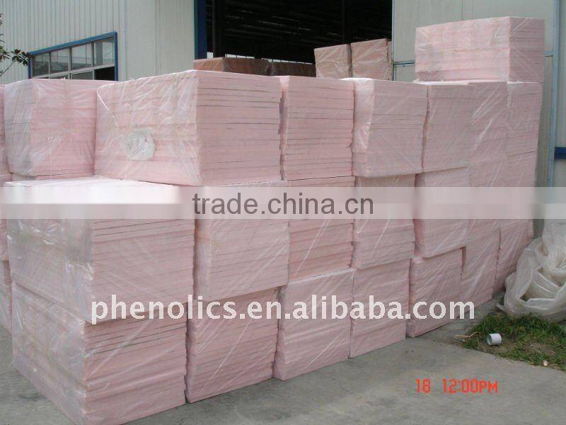 Phenolic foam insulation panel