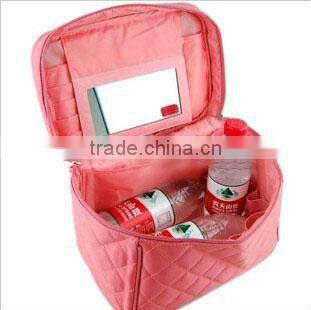 2013 hot sale pot cosmetic bag for girls with Waterproof nylon