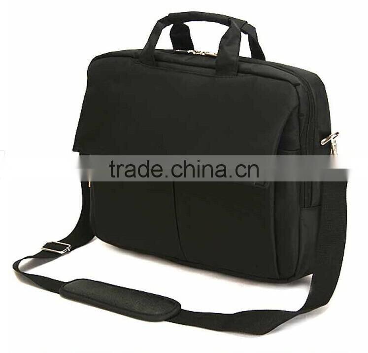 Black lager capacity 15'' laptop computer bag for teens