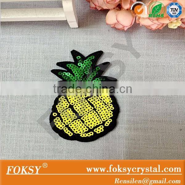 Lovely strawberry sequin design pineapple embroidered patches