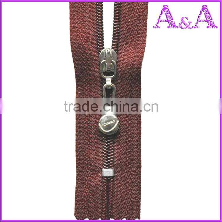 Plastic metal zipper made in China