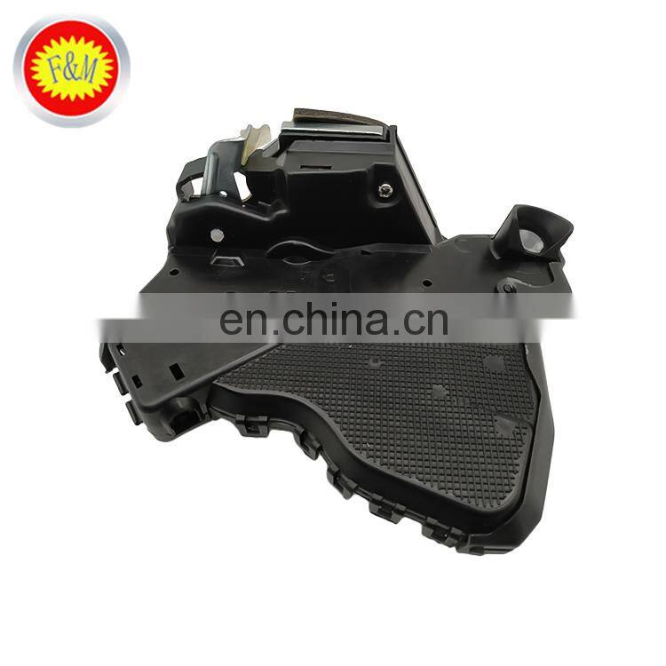 Original Spare Parts OEM 69050-0K040 Car Lock Door Actuator Assy
