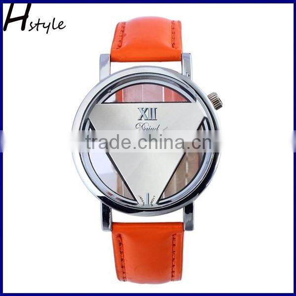 Unisex Hollowed-Out Triangular Dial Leather Band Quartz Wrist Watch Rose WP021