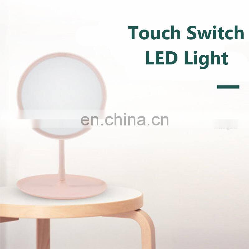 China fashionable and beautiful USB led makeup mirror