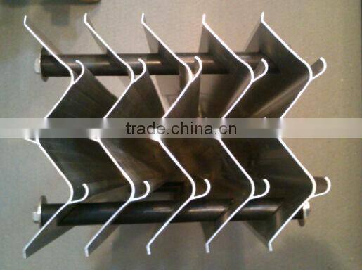 Aluminum profile for water retaining plate