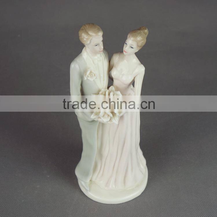 High Quality Event Supplies Bride and Groom Ceramic Figurine Cake Topper for wedding Party Table decoration-BY-TOP4