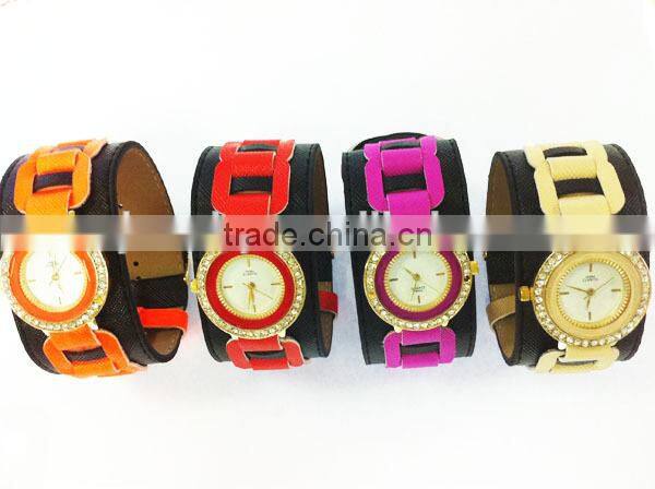 SWH0644-3 china supplier gem stone bracelet beaded cheap elegant watches