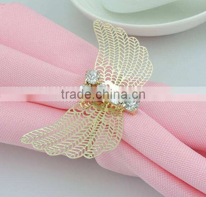 fashionable golden butterfly shape crystal metal alloy napkin rings
