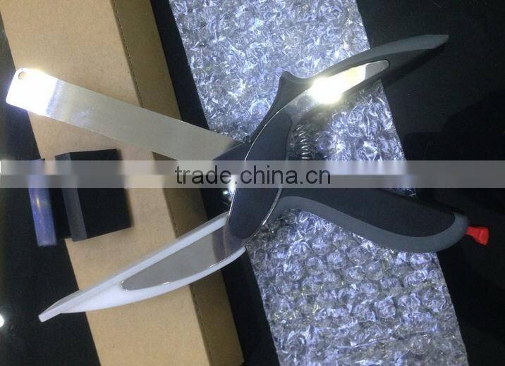 factory wholesales Stainless Steel Clever Cutter 2-in-1 Knife;Chopping Knife Cutting Board Clever Cutter Kitchen Scissor