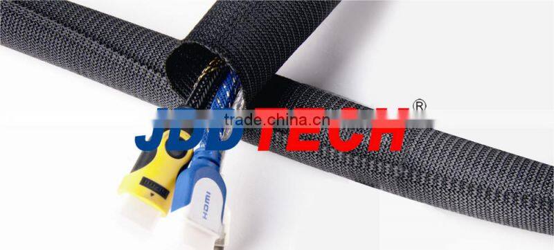 Cable management wrap-Waved self-closing wrap