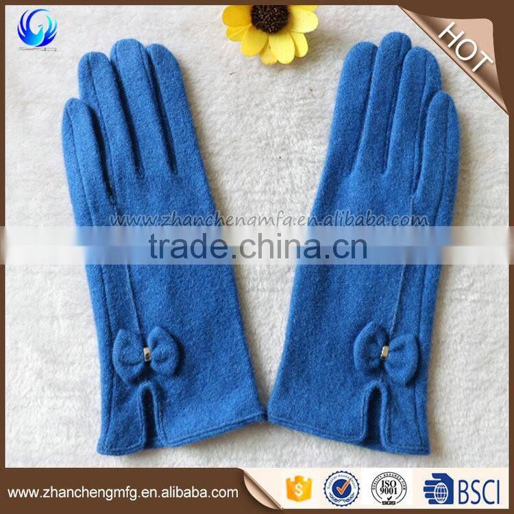 Daily life fashion ladies cute blue wool hand knitted gloves