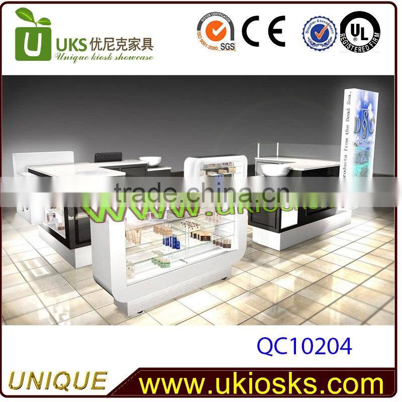 3D rendering optical display station with glasses frame