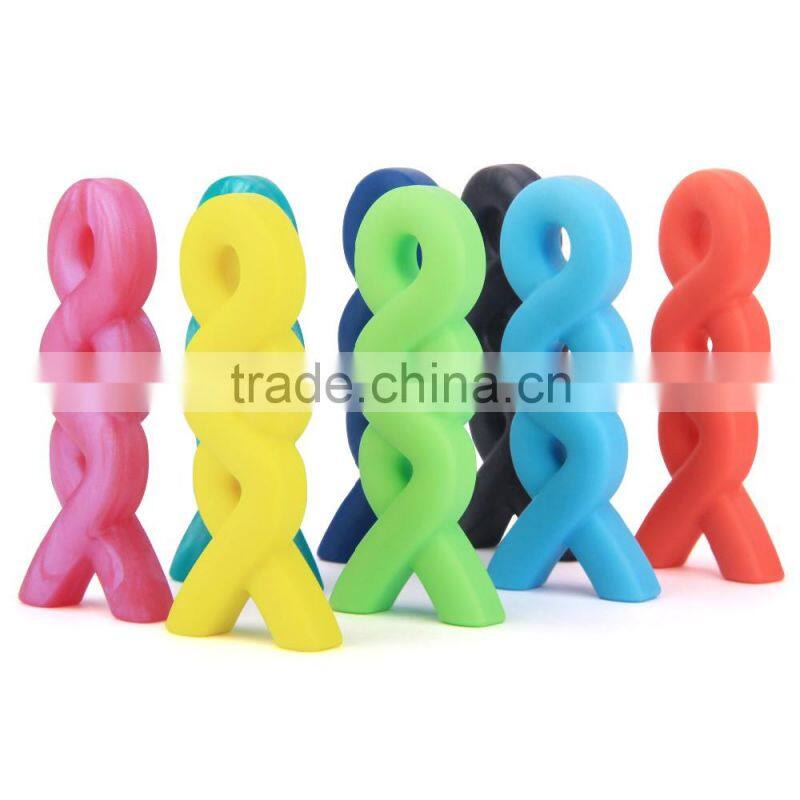 Fashion FDA mom wearing silicone bond teether pendant