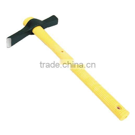 China factory of 50cm antiskid pp coated carbon Steel Pick with fiberglass handle