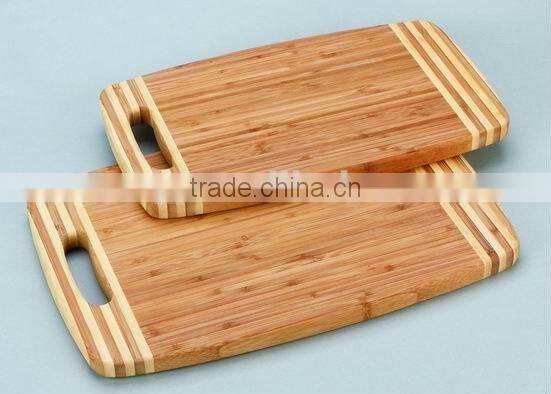 WOODEN/BAMBOO CUTTING BOARD with handle