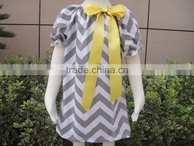 Wholesale fashion baby clothes chevron dress/smocked dress for the kids