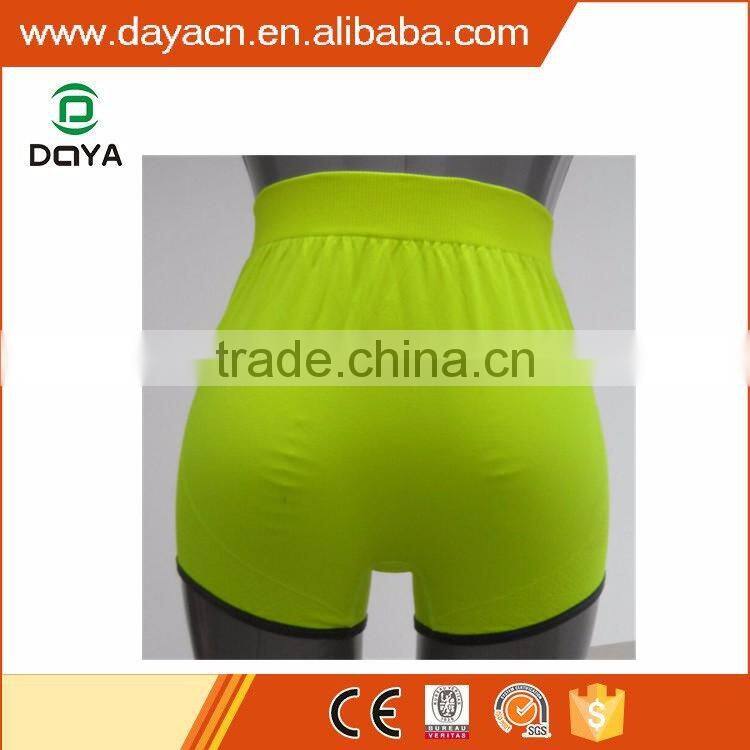 High quality fashionable gym wear seamless pure color yoga shorts