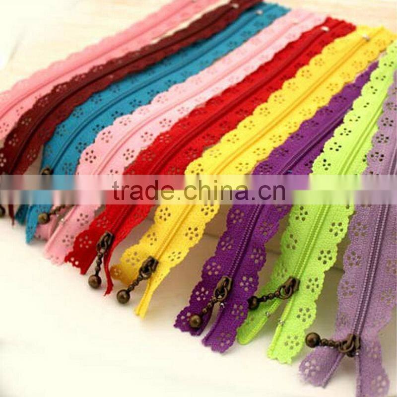 Various Size & Color 3# invisible nylon zipper with normal tape for woman clothes